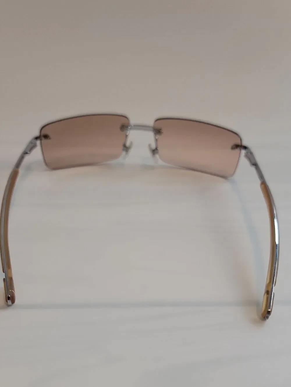 Rimless Rectangular Sunglasses with Light Brown Lenses No Brand